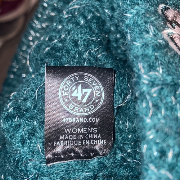 Warm Hat - Picture 3 of 3